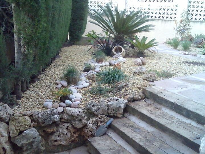 jardineria en macetas ideas para plantar en una tinaja grande